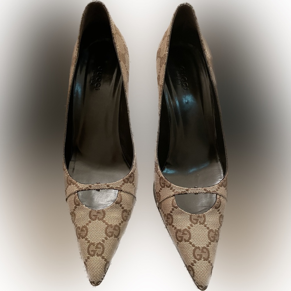 Gucci heels! 👠